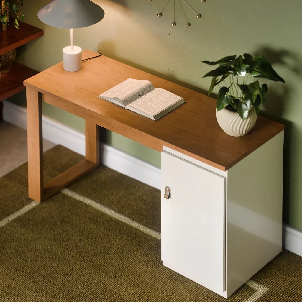 Mesa Escrivaninha Star Paris MDF Amadeirada com Porta